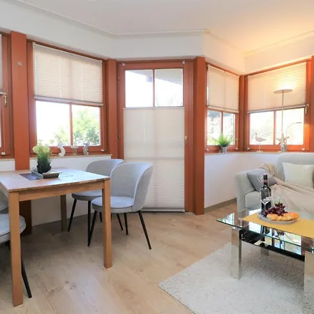 Oewern Diek App 03 *